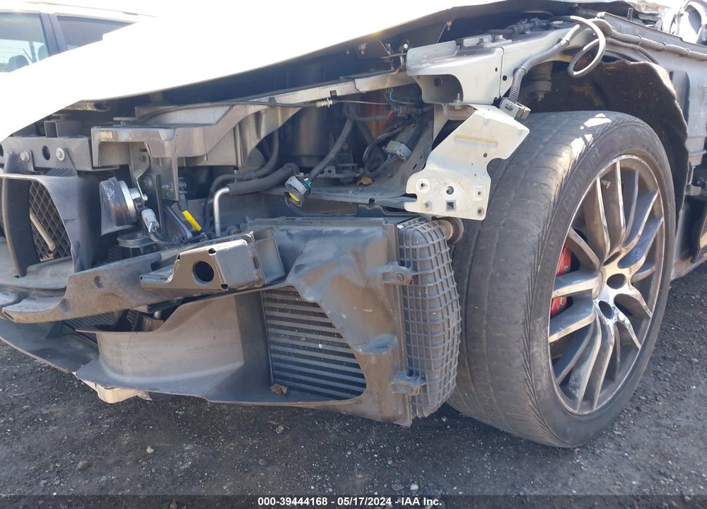 2014 MASERATI GHIBLI VIN: ZAM57XSA2E1105569
