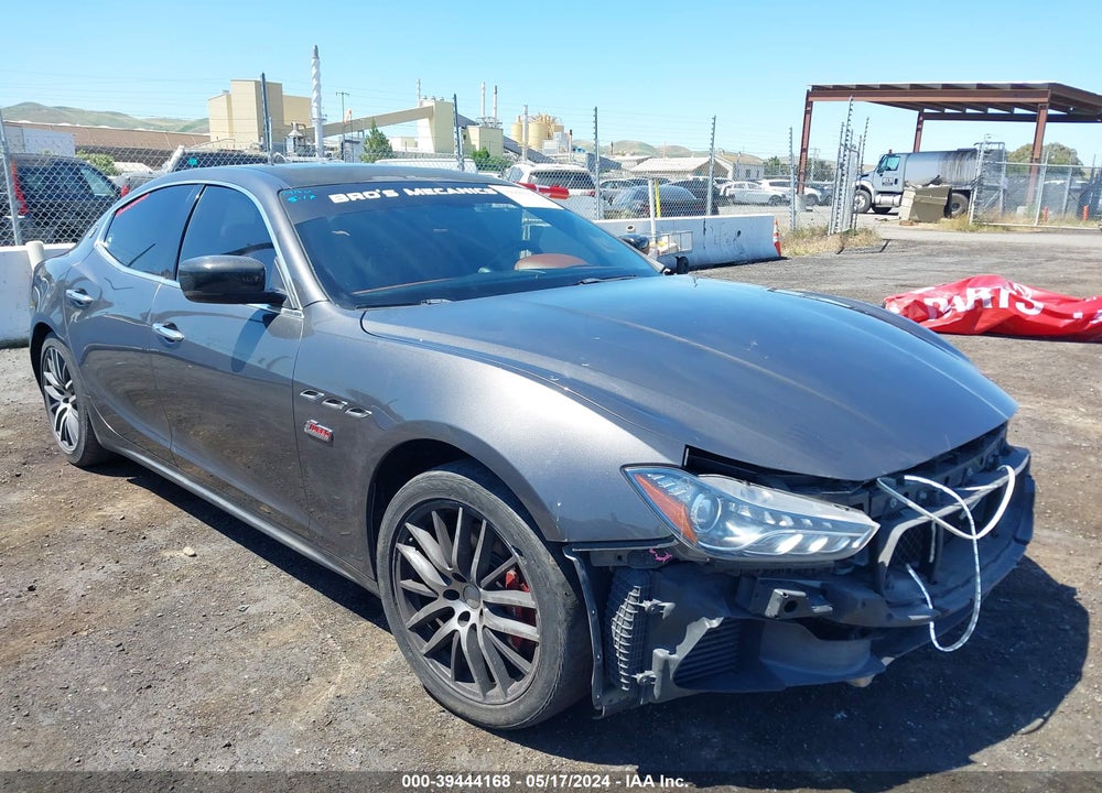 2014 MASERATI GHIBLI VIN: ZAM57XSA2E1105569