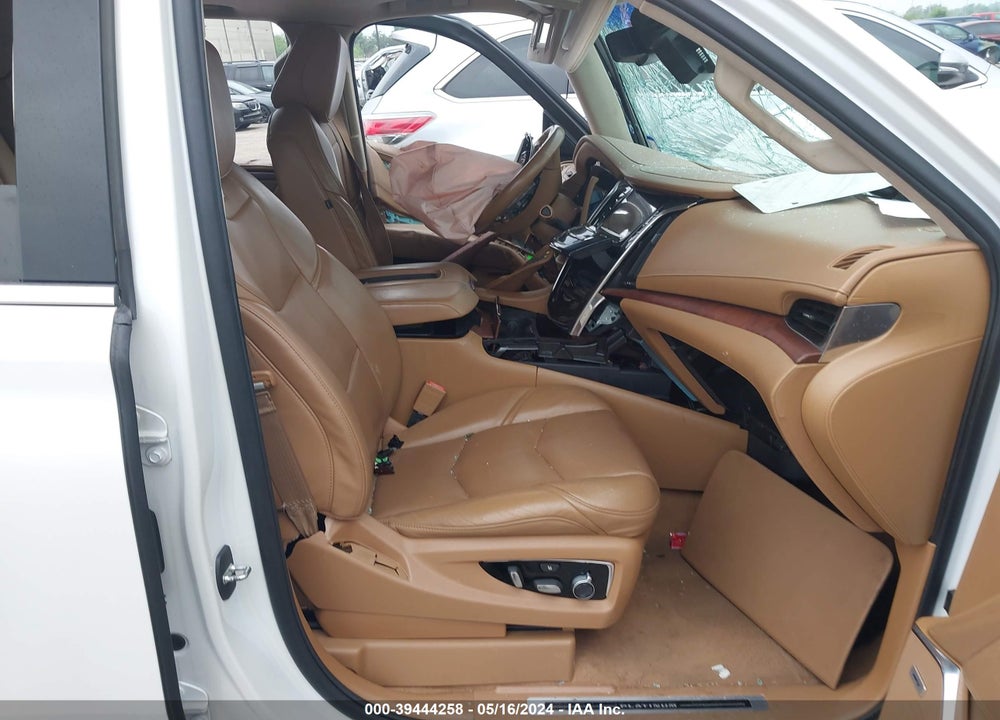 2016 CADILLAC ESCALADE PLATINUM VIN: 1GYS3DKJ0GR147206