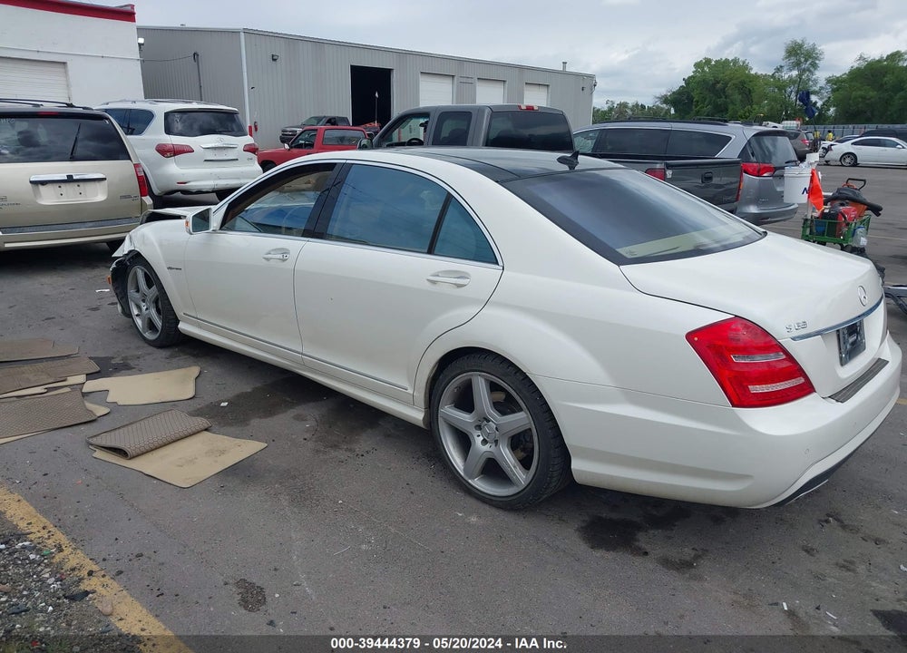 2013 MERCEDES-BENZ S 550 VIN: WDDNG7DB3DA510645