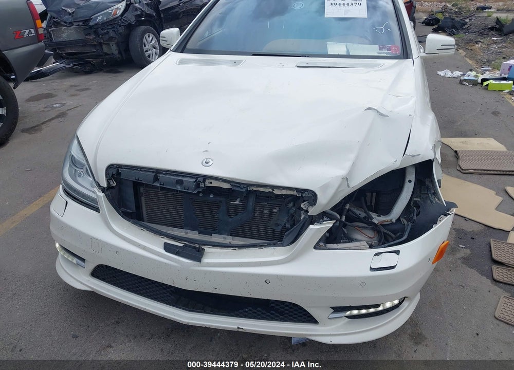2013 MERCEDES-BENZ S 550 VIN: WDDNG7DB3DA510645