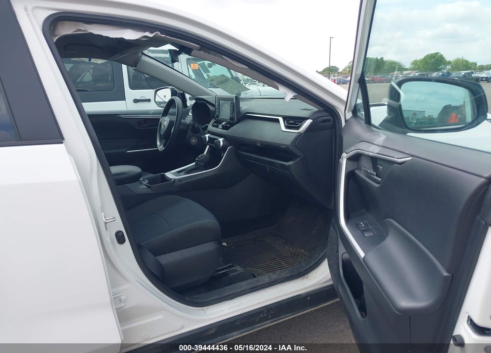 2022 TOYOTA RAV4 LE VIN: 2T3F1RFV3NC294027