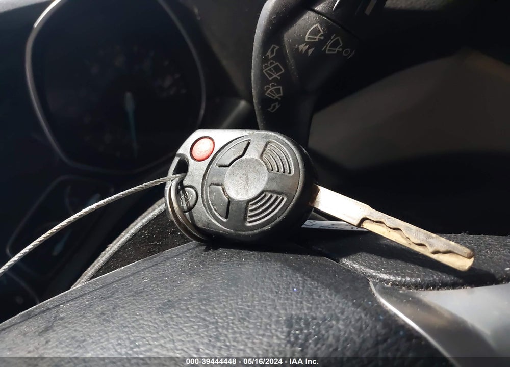 2016 FORD ESCAPE SE VIN: 1FMCU0G7XGUC29028