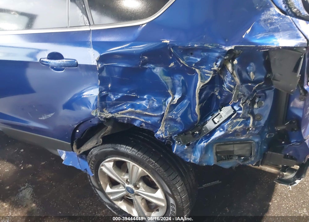 2016 FORD ESCAPE SE VIN: 1FMCU0G7XGUC29028