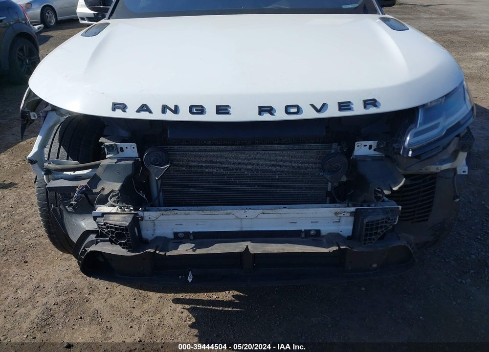2018 LAND ROVER RANGE ROVER VELAR P250 SE R-DYNAMIC VIN: SALYL2RX0JA713507