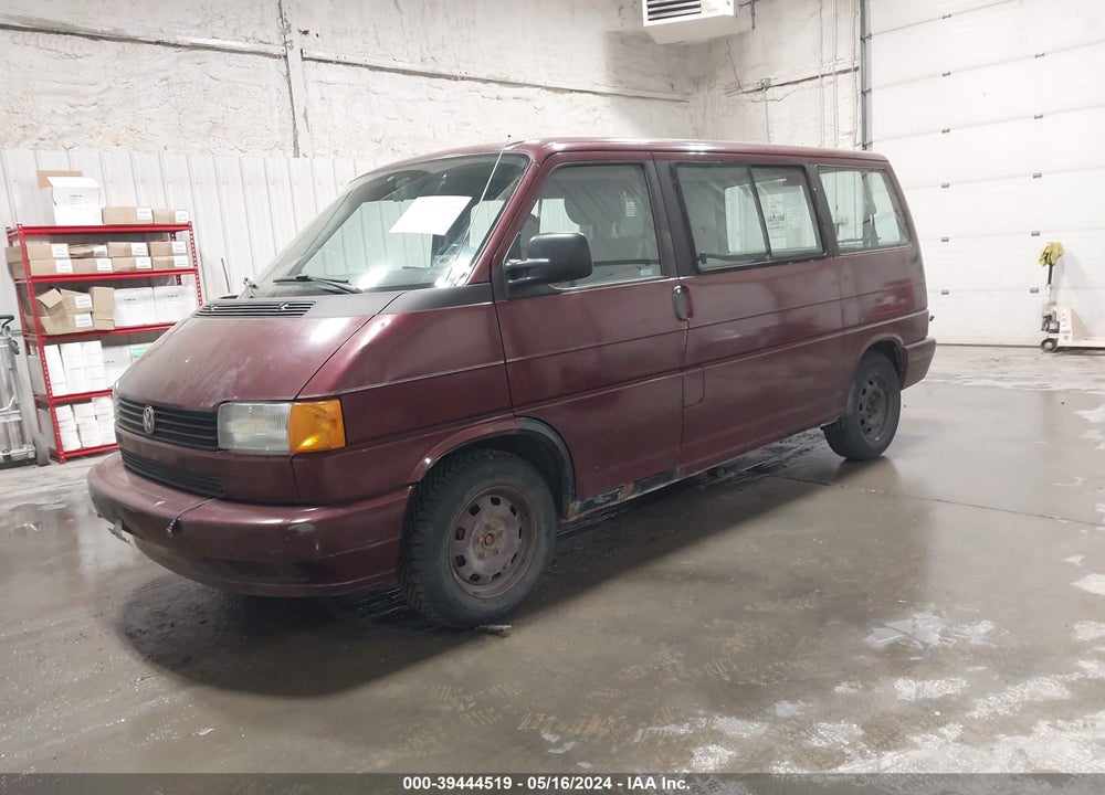 1993 VOLKSWAGEN EUROVAN MV VIN: WV2MC0704PH049682