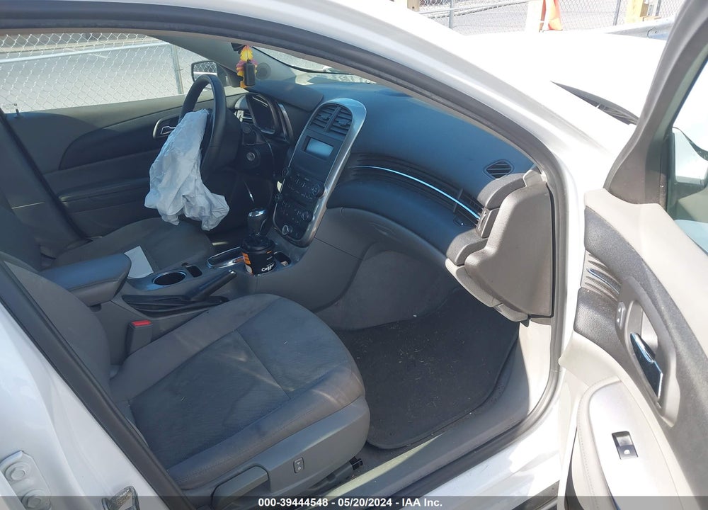 2014 CHEVROLET MALIBU 1LS VIN: 1G11B5SL7EF277793