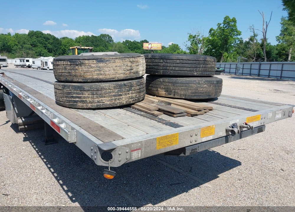 2019 UTILITY TRAILER MFG TRAILER VIN: 1UYFS2483K5496838