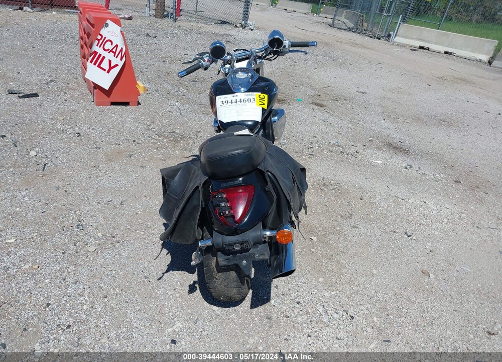 2013 SUZUKI VZ800 VIN: JS1VS56A4D2100961