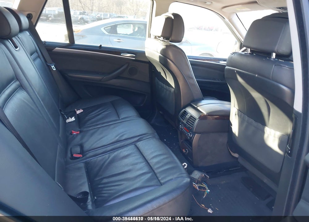 2009 BMW X5 VIN: 5UXFE435X9L269885