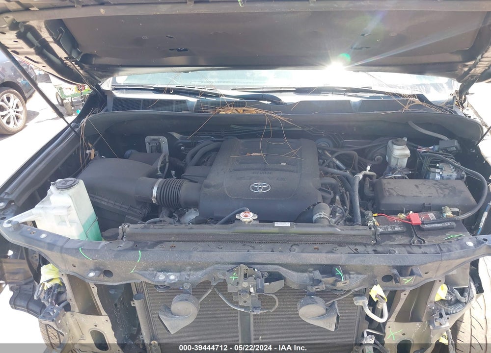 2019 TOYOTA TUNDRA LIMITED 5.7L V8 VIN: 5TFHY5F15KX818424