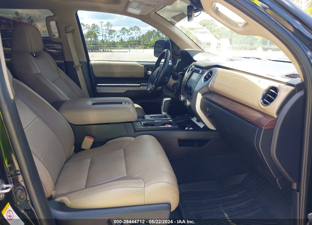 2019 TOYOTA TUNDRA LIMITED 5.7L V8 VIN: 5TFHY5F15KX818424