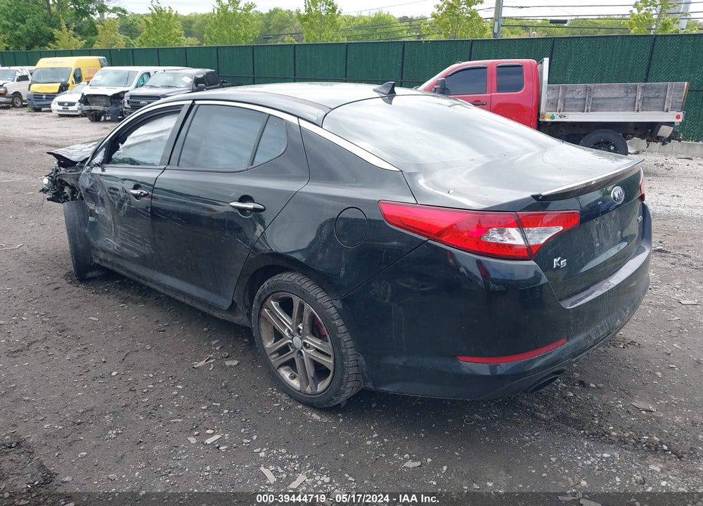 2013 KIA OPTIMA SX VIN: 5XXGR4A67DG217984