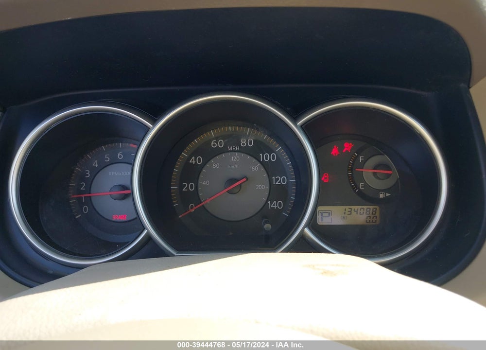 2008 NISSAN VERSA 1.8SL VIN: 3N1BC11E98L363432
