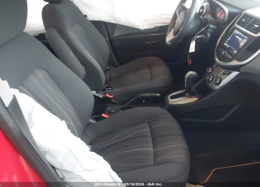 2018 CHEVROLET SONIC LT AUTO VIN: 1G1JD5SH3J4116983