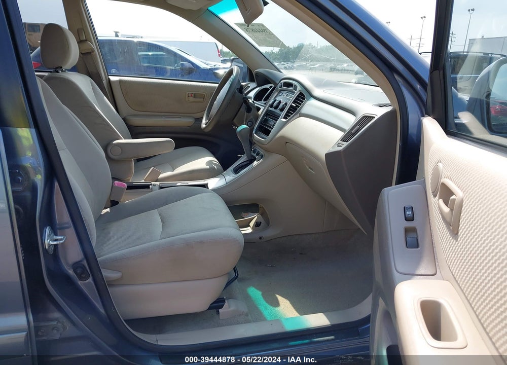 2005 TOYOTA HIGHLANDER V6 VIN: JTEDP21A350054069