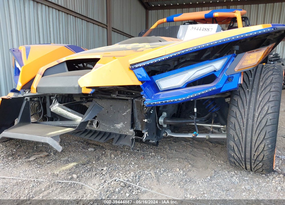 2021 POLARIS SLINGSHOT R/LE VIN: 57XAARHB6M8143478