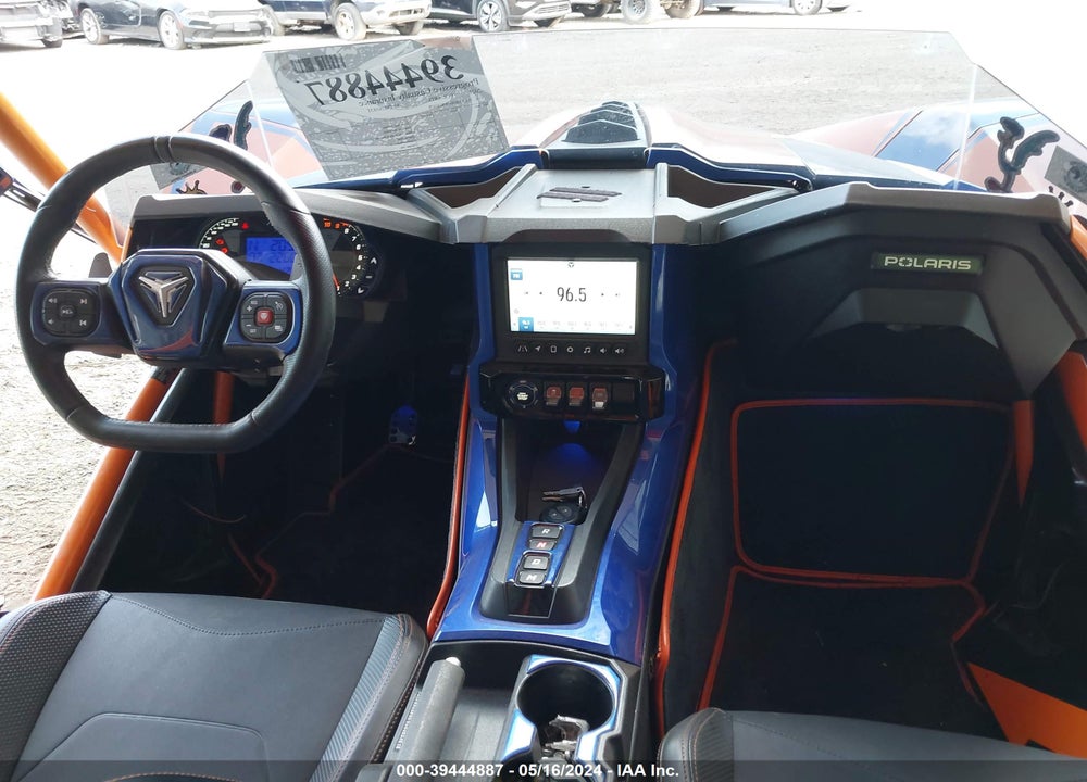 2021 POLARIS SLINGSHOT R/LE VIN: 57XAARHB6M8143478