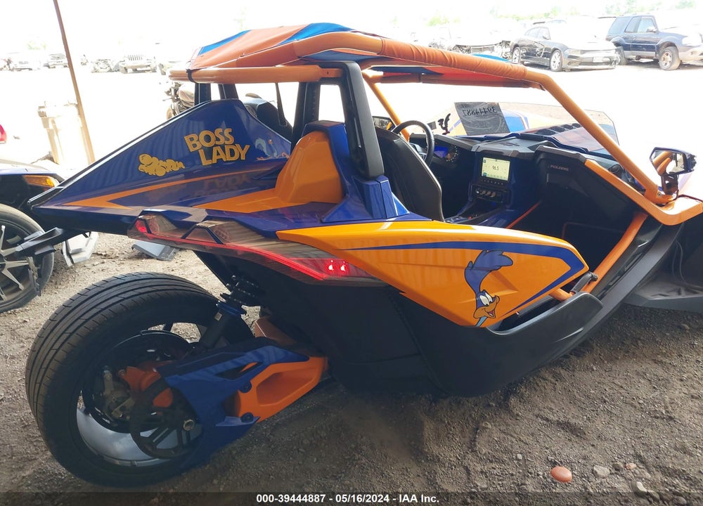 2021 POLARIS SLINGSHOT R/LE VIN: 57XAARHB6M8143478