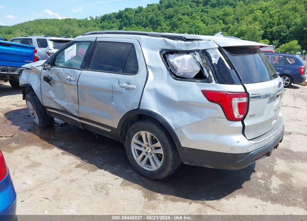 2018 FORD EXPLORER XLT VIN: 1FM5K8D81JGC52987