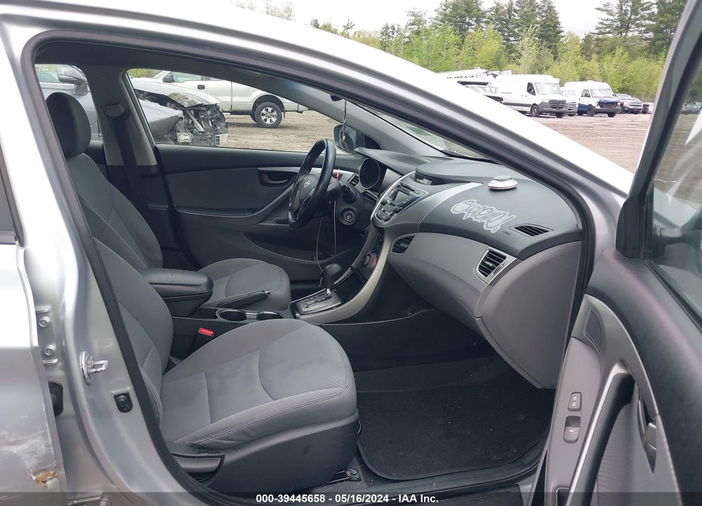 2013 HYUNDAI ELANTRA GLS VIN: 5NPDH4AE7DH228162