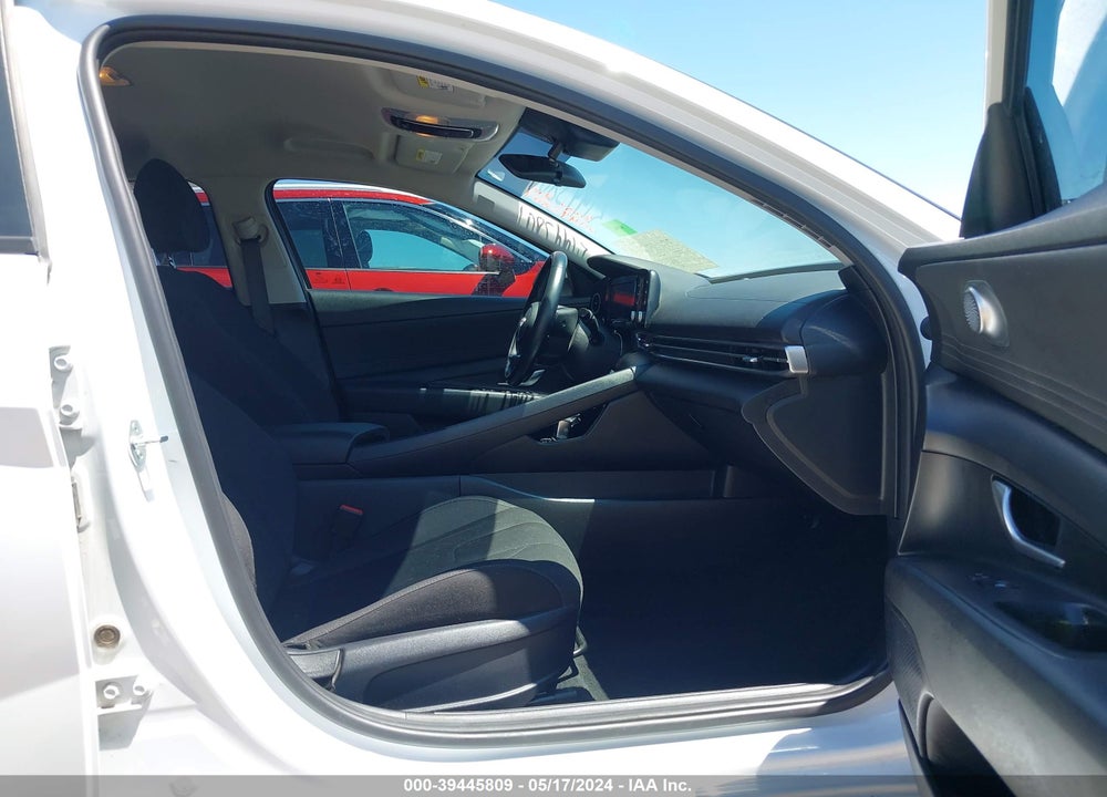 2021 HYUNDAI ELANTRA SEL VIN: 5NPLS4AG1MH025217