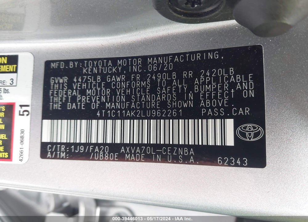 2020 TOYOTA CAMRY LE VIN: 4T1C11AK2LU962261