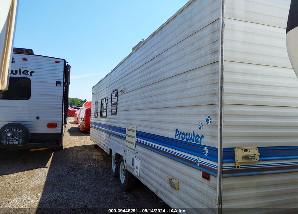 1996 FLEETWOOD PROWLER 29S VIN: 1EC1S292T2880247