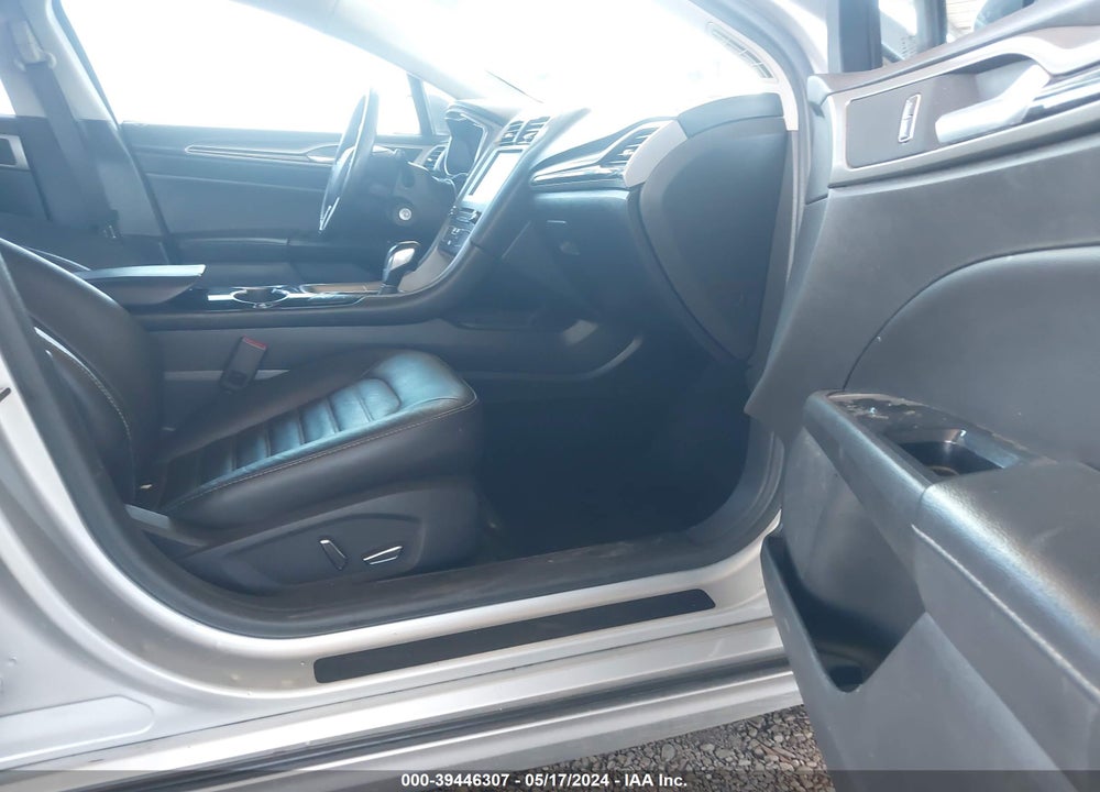 2016 FORD FUSION ENERGI SE LUXURY VIN: 3FA6P0PU5GR305380