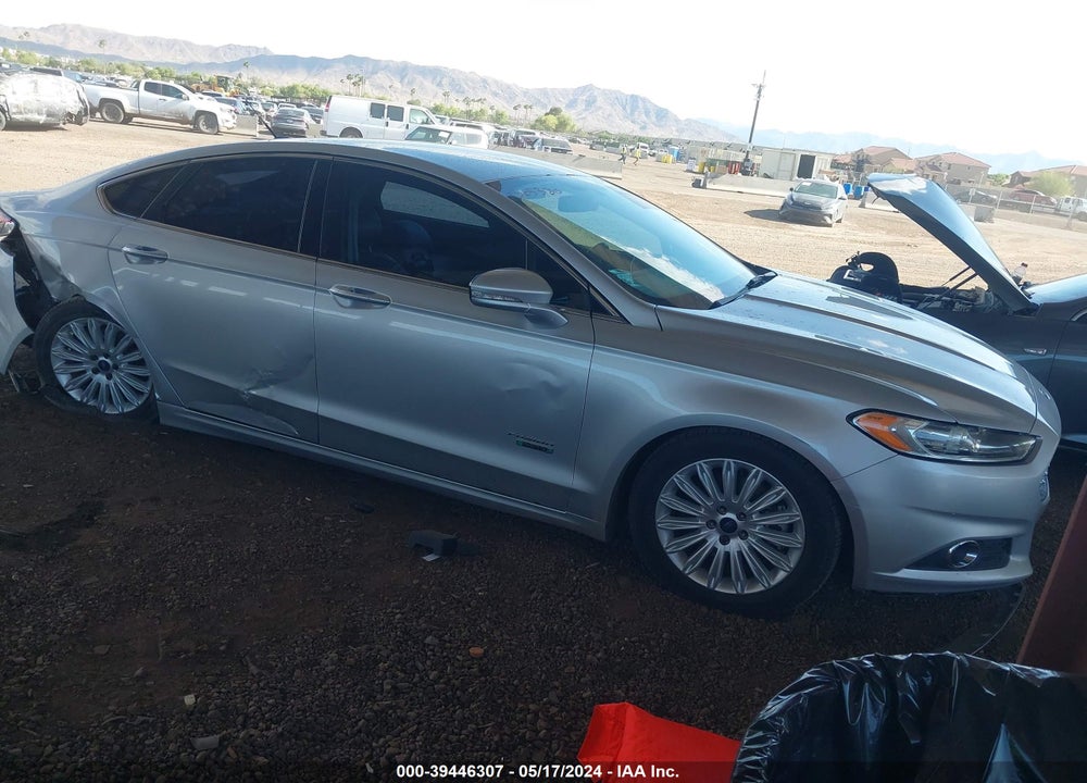 2016 FORD FUSION ENERGI SE LUXURY VIN: 3FA6P0PU5GR305380