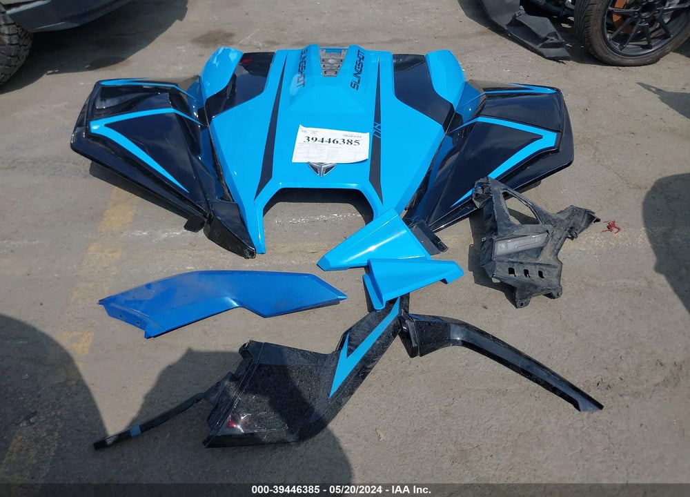 2020 POLARIS SLINGSHOT VIN: 57XAARHB1L8136601
