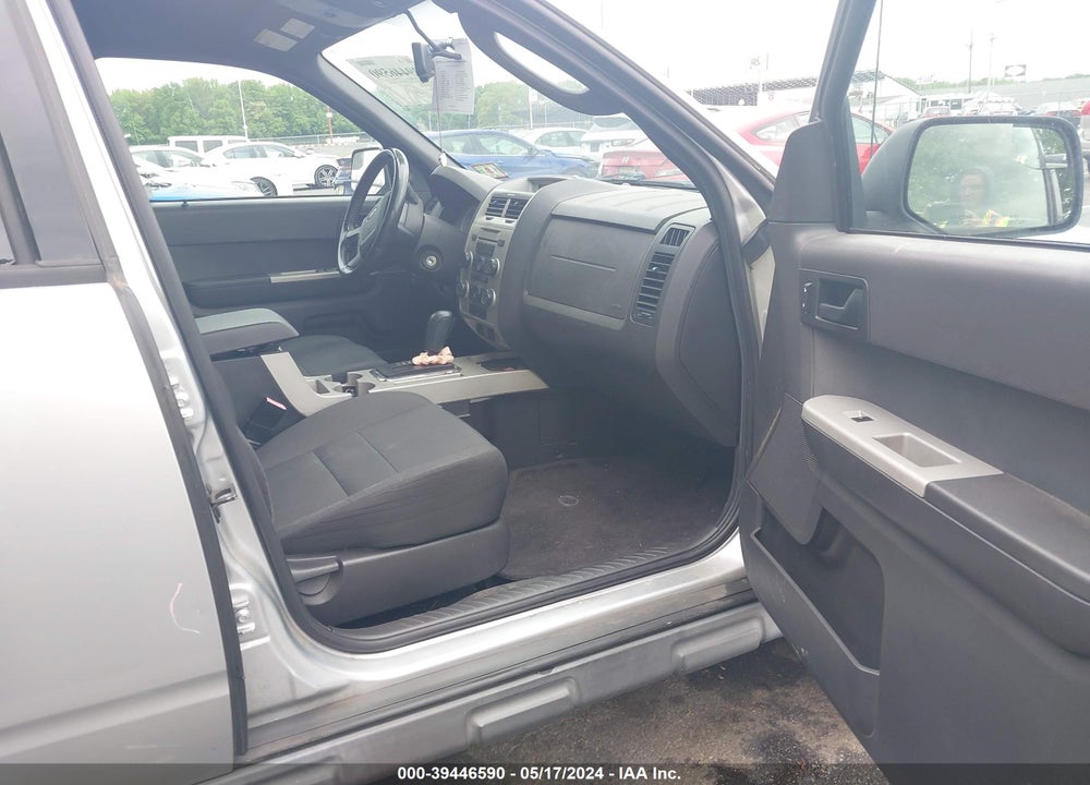2010 FORD ESCAPE XLT VIN: 1FMCU9DG7AKD06868