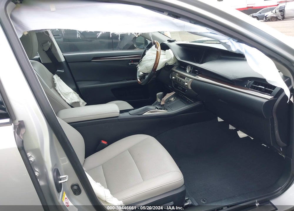 2016 LEXUS ES 350 VIN: 58ABK1GG5GU008033