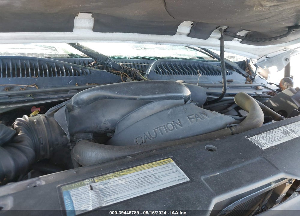 2001 CHEVROLET SILVERADO 1500 LS VIN: 2GCEC19V511236425