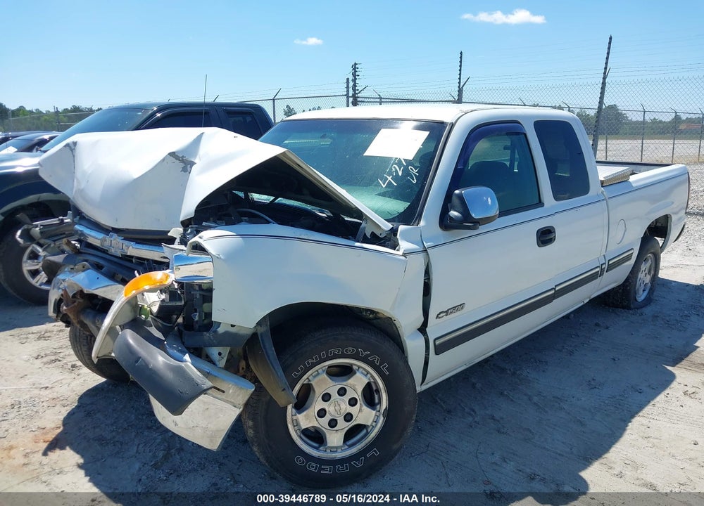 2001 CHEVROLET SILVERADO 1500 LS VIN: 2GCEC19V511236425