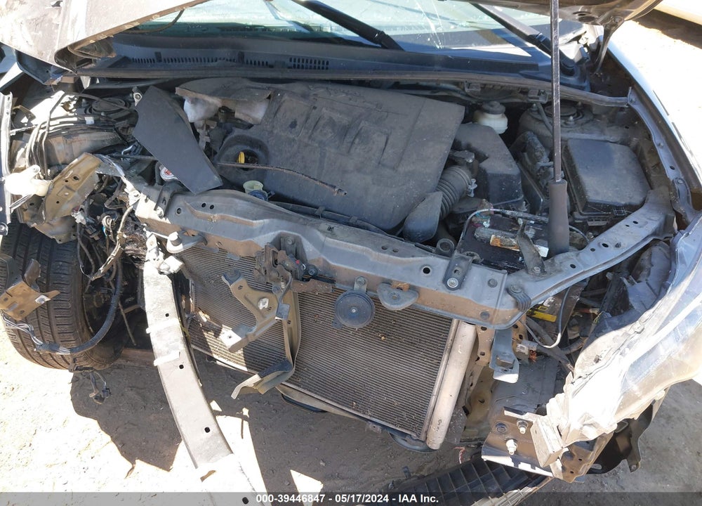 2019 TOYOTA COROLLA LE VIN: 5YFBURHE8KP857791