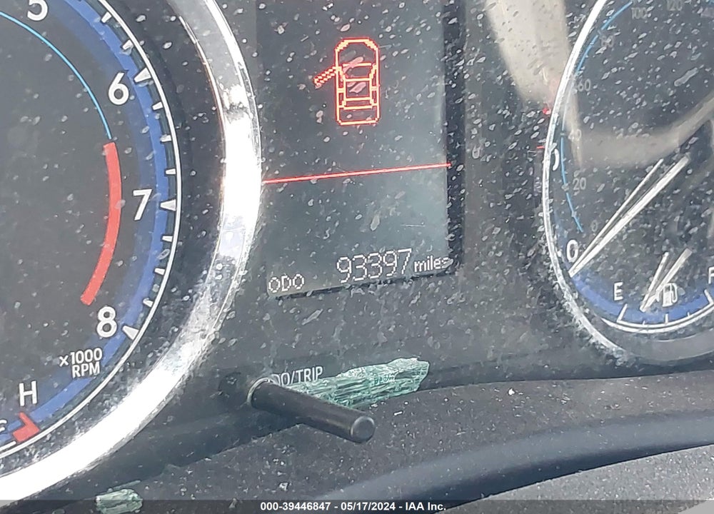 2019 TOYOTA COROLLA LE VIN: 5YFBURHE8KP857791