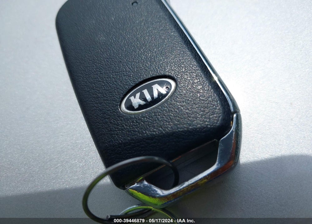 2020 KIA SOUL GT LINE VIN: KNDJ63AU5L7115789