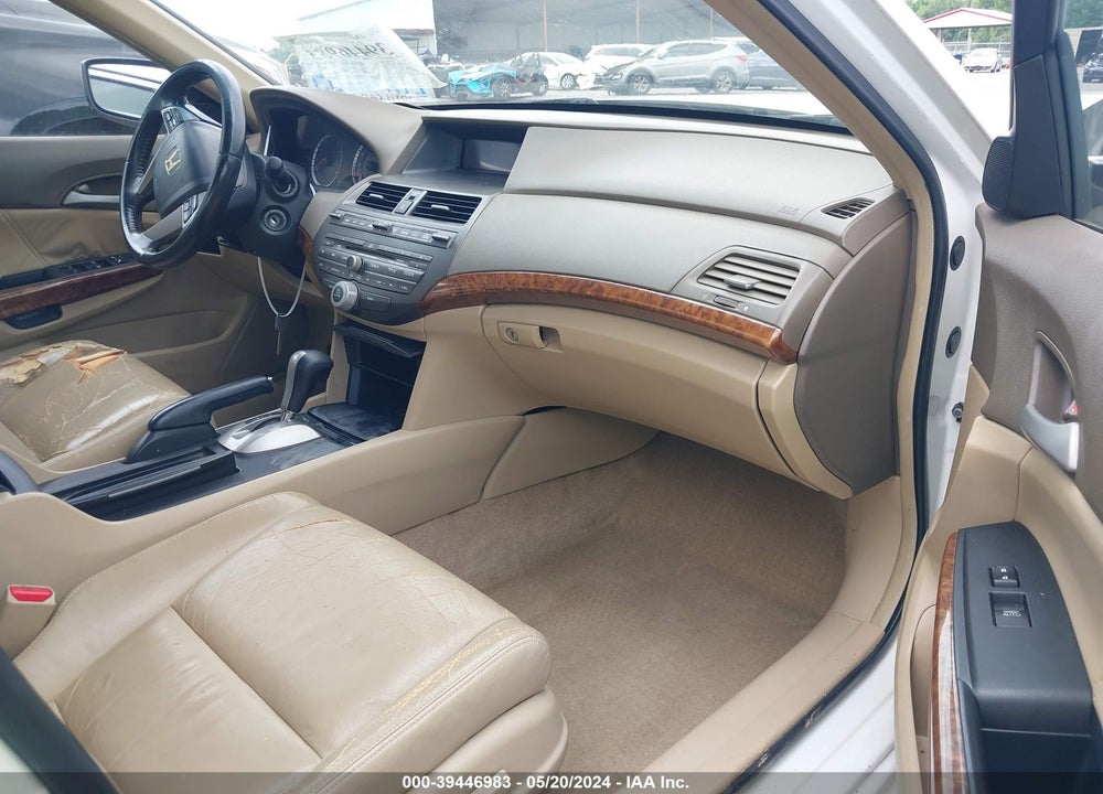 2008 HONDA ACCORD 3.5 EX-L VIN: 1HGCP36828A084093