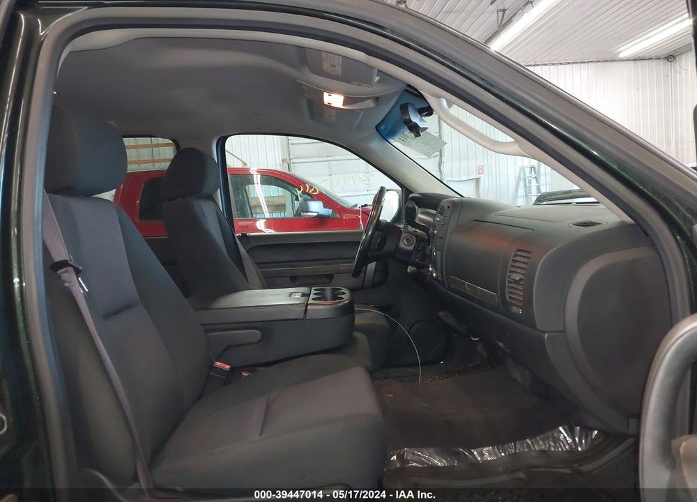 2013 CHEVROLET SILVERADO 1500 LT VIN: 3GCPKSE71DG204642