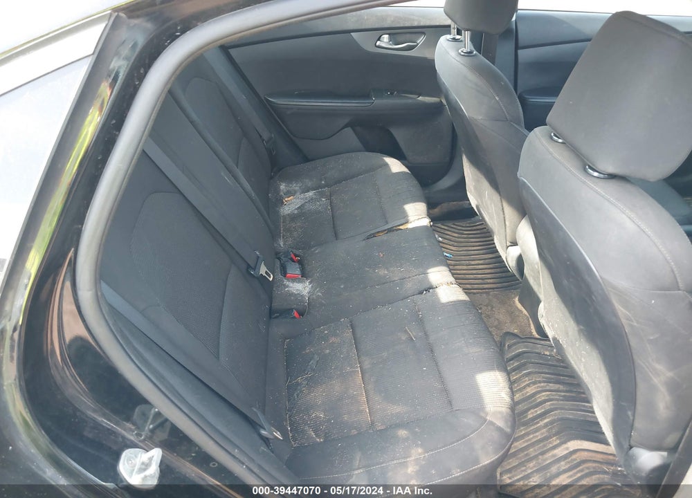 2021 KIA FORTE LXS VIN: 3KPF24AD2ME345010