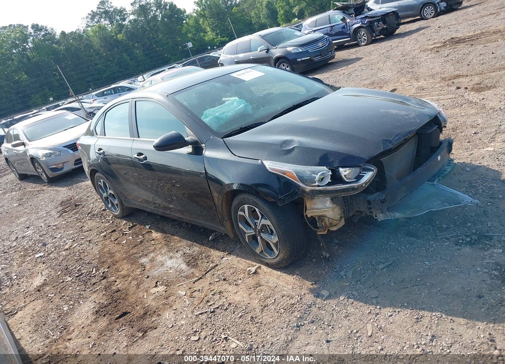2021 KIA FORTE LXS VIN: 3KPF24AD2ME345010