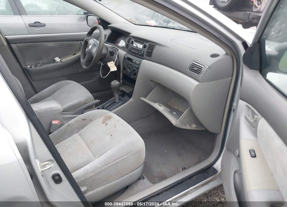 2005 TOYOTA COROLLA CE VIN: 1NXBR32E35Z561202
