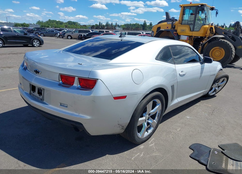 2010 CHEVROLET CAMARO 1LS VIN: 2G1FA1EVXA9174966