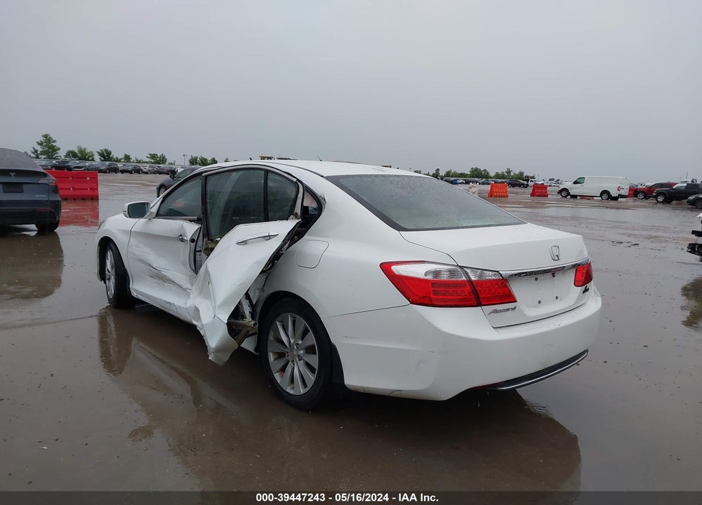 2015 HONDA ACCORD EX-L VIN: 1HGCR2F82FA091420