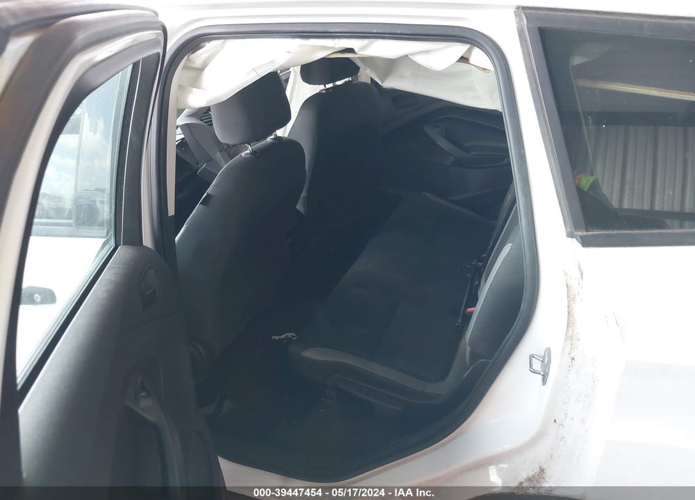 2016 FORD ESCAPE S VIN: 1FMCU0F7XGUB11496