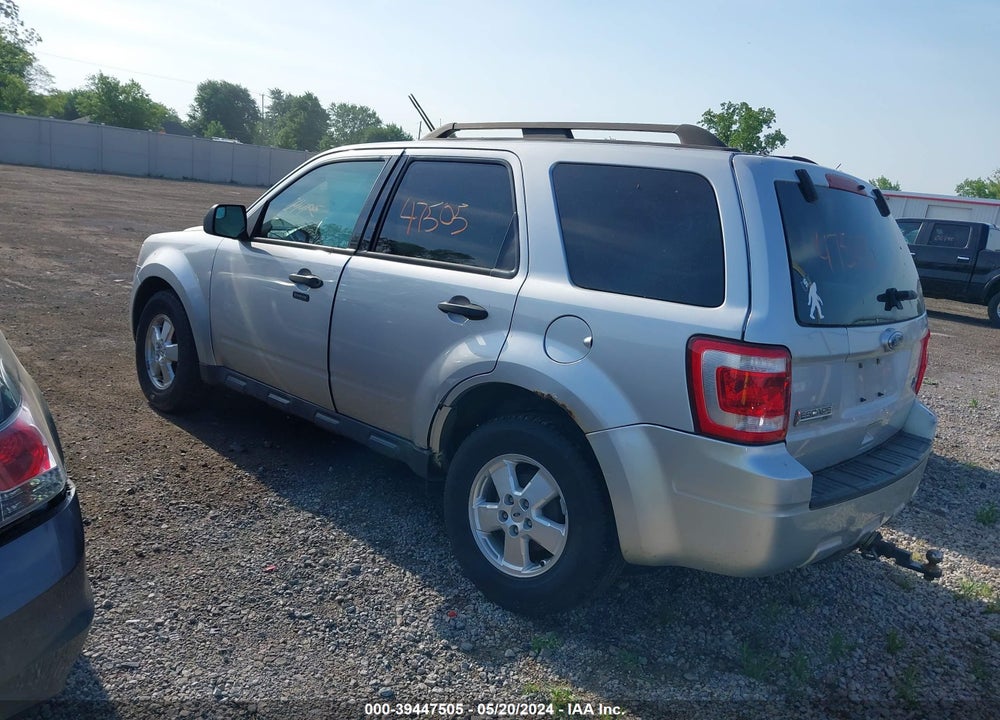 2011 FORD ESCAPE XLT VIN: 1FMCU9DG8BKA43484