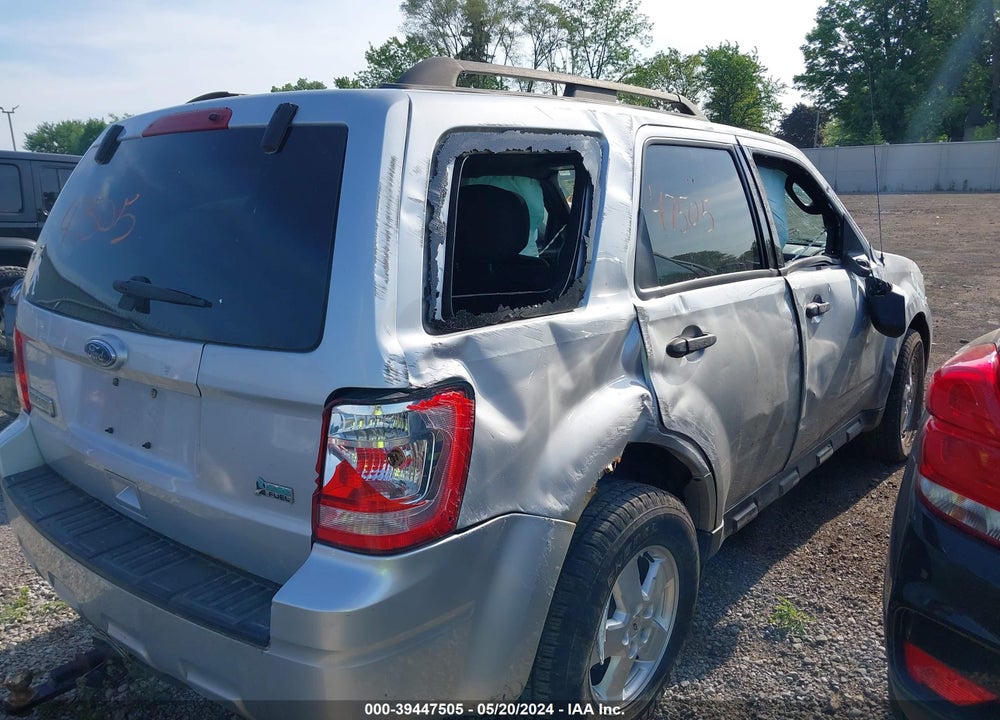 2011 FORD ESCAPE XLT VIN: 1FMCU9DG8BKA43484