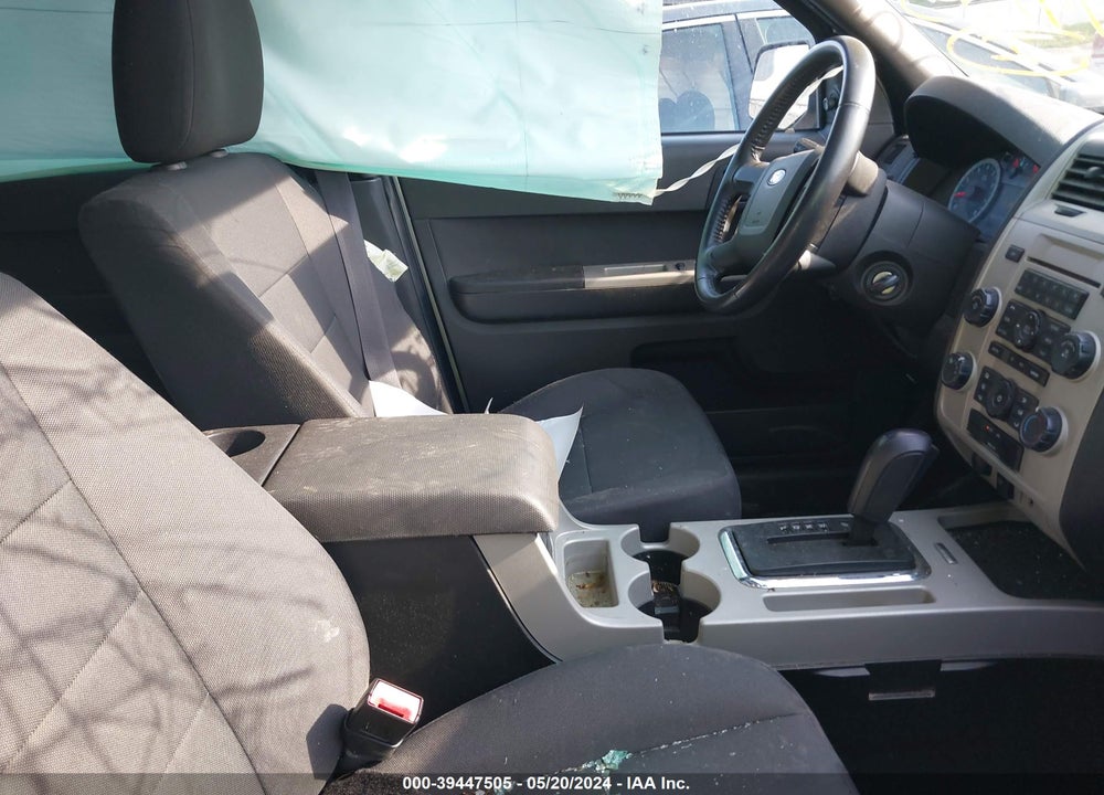 2011 FORD ESCAPE XLT VIN: 1FMCU9DG8BKA43484