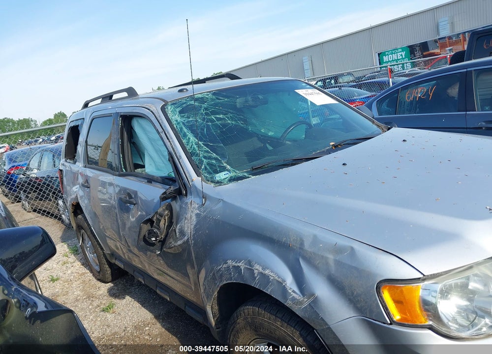 2011 FORD ESCAPE XLT VIN: 1FMCU9DG8BKA43484